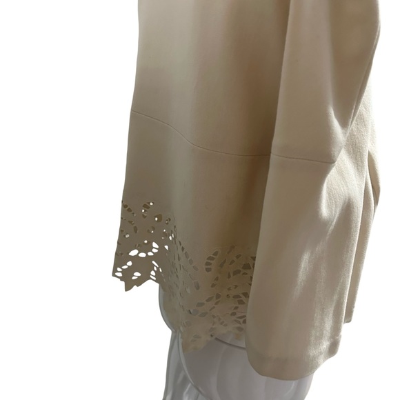 BCBG MAX AZRIA CAPE JACKET - Picture 4 of 7